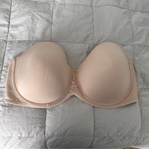 New Vanity Fair Strapless Bra (no straps included) size 44DD